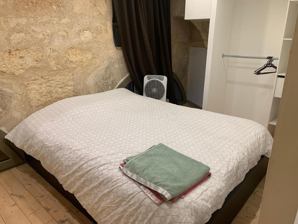 Appartement Cosy Avec Climatisation Et Patio Centre Historique De Bordeaux Zewnętrze zdjęcie